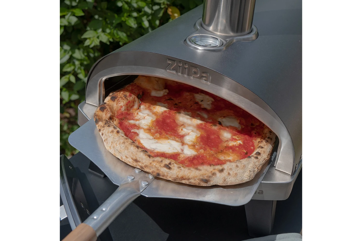 ZiiPa Pizza Oven Piana - Houtgestookt - met Thermometer - Leisteen - voor ø 30 cm pizza's - Roterende pizzasteen ZiiPa Pizza Oven Piana - Houtgestookt - Met Thermometer - Leisteen - Voor ø 30 Cm Pizza's - Roterende Pizzasteen -Praktische Winkel Voor Keukenbenodigdheden 159563 scaled