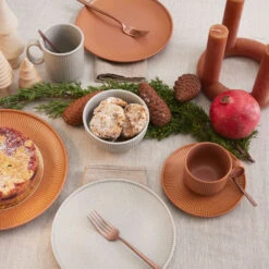 Thomas Diep Bord Clay Rock ø 23 Cm 7 Thomas Diep Bord Clay Rock ø 23 Cm -Praktische Winkel Voor Keukenbenodigdheden 21740 227075 60222 m 18