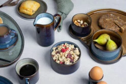 Cosy & Trendy Schenkkan Quintana Blue - 1.4 Liter 6 Cosy & Trendy Schenkkan Quintana Blue - 1.4 Liter -Praktische Winkel Voor Keukenbenodigdheden 26 quintana 26