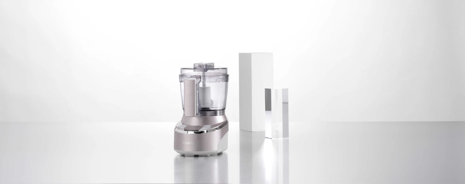 Cuisinart Mini Foodprocessor Cordless - RMC100E - 350 W - draadloos - Frosted Pearl - 900 ml Cuisinart Mini Foodprocessor Cordless - RMC100E - 350 W - Draadloos - Frosted Pearl - 900 Ml -Praktische Winkel Voor Keukenbenodigdheden 3030050167269 04 scaled
