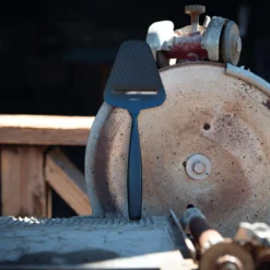 Boska Kaasschaaf Monaco+ Zwart 6 Boska Kaasschaaf Monaco+ Zwart -Praktische Winkel Voor Keukenbenodigdheden 307084 BOSKAMonaco CheeseSlicer 10 2400x