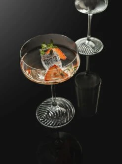 Zwiesel Glas Cocktailcoupes Echo - 277 Ml - 4 Stuks 4 Zwiesel Glas Cocktailcoupes Echo - 277 Ml - 4 Stuks -Praktische Winkel Voor Keukenbenodigdheden 4001836117852 4