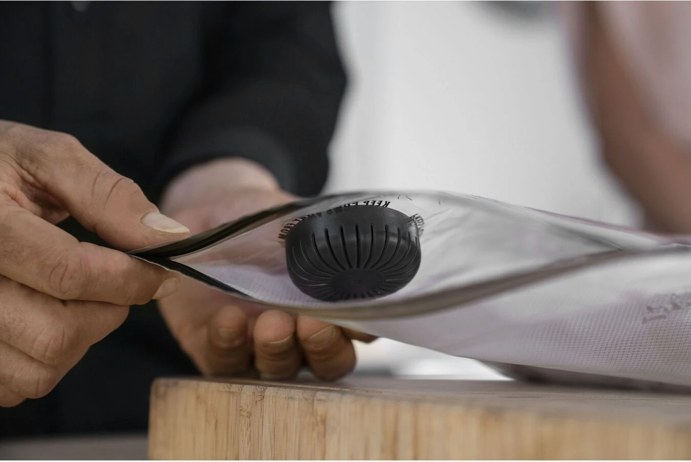 Zwilling Vacumeerzakken Fresh & Save - 35 x 26 cm - Herbruikbaar - 10 stuks Zwilling Vacumeerzakken Fresh & Save - 35 X 26 Cm - Herbruikbaar - 10 Stuks -Praktische Winkel Voor Keukenbenodigdheden 4009839523786 3