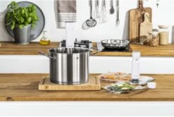 Zwilling Sous Vide Stick Enfinigy - Nauwkeurige Temperatuurinstelling - IPX7 Waterproof - Zwart 14 Zwilling Sous Vide Stick Enfinigy - Nauwkeurige Temperatuurinstelling - IPX7 Waterproof - Zwart -Praktische Winkel Voor Keukenbenodigdheden 4009839546716 12