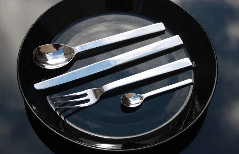 Alessi Dessertvork Santiago - DC05/5 - door David Chipperfield Alessi Dessertvork Santiago - DC05/5 - Door David Chipperfield -Praktische Winkel Voor Keukenbenodigdheden 570102983215c13fc8d6c896513be061 1 1