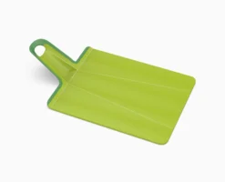 Joseph Joseph Snijplank Chop2Pot Plus 45 X 26 - Opvouwbaar - Groen 4 Joseph Joseph Snijplank Chop2Pot Plus 45 X 26 - Opvouwbaar - Groen -Praktische Winkel Voor Keukenbenodigdheden 60201 60204 Media 04