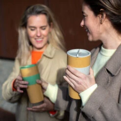 Koziol Thermosbeker Aroma To Go Creme 700 Ml 5 Koziol Thermosbeker Aroma To Go Creme 700 Ml -Praktische Winkel Voor Keukenbenodigdheden 7243 aroma to go xl fr 1 os