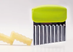 Ibili Frietsnijder / Golfjessnijder 4 Ibili Frietsnijder / Golfjessnijder -Praktische Winkel Voor Keukenbenodigdheden 729900 Golfjessnijder1 1 4