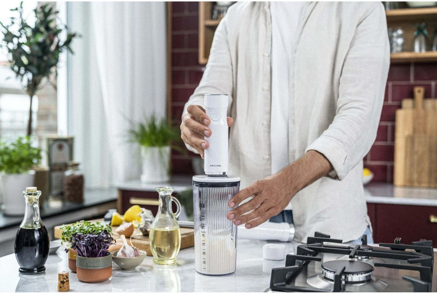 Zwilling Staafmixer Enfinigy - 800 W - 9 Snelheden - Zilver/Wit Zwilling Staafmixer Enfinigy - 800 W - 9 Snelheden - Zilver/Wit -Praktische Winkel Voor Keukenbenodigdheden 750060053