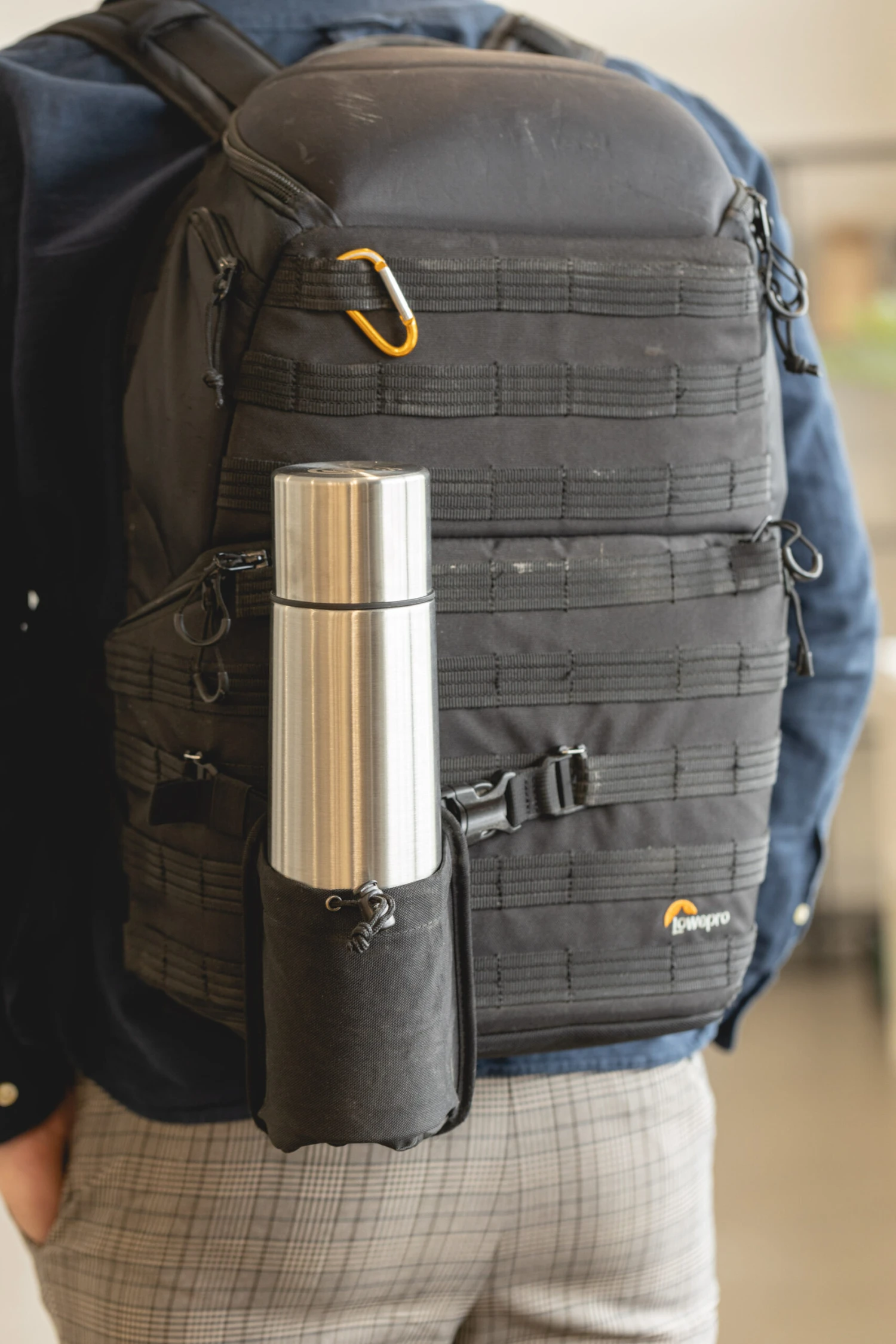 Sareva Thermosfles - RVS - 1 liter Sareva Thermosfles - RVS - 1 Liter -Praktische Winkel Voor Keukenbenodigdheden 8720364453060 1 scaled