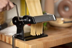 Blackwell Pastamachine Zwart 7 Blackwell Pastamachine Zwart -Praktische Winkel Voor Keukenbenodigdheden 8720364453725 7