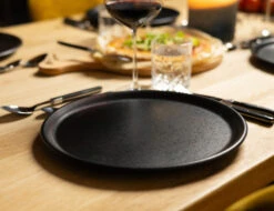 Jay Hill Pizzaborden Speckle Black - ø 32 Cm - 4 Stuks 4 Jay Hill Pizzaborden Speckle Black - ø 32 Cm - 4 Stuks -Praktische Winkel Voor Keukenbenodigdheden AR7A5848
