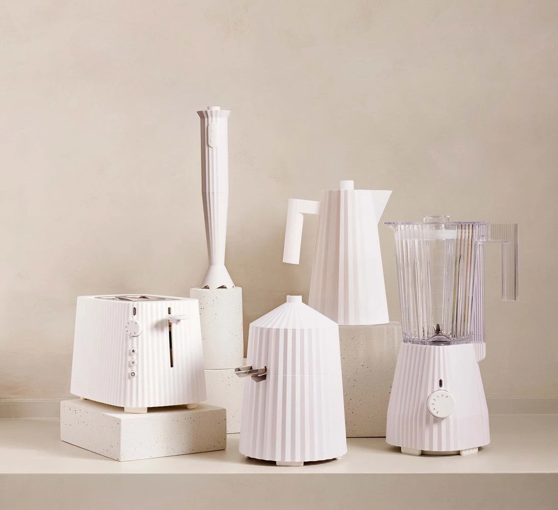 Alessi Broodrooster Plissé + Alessi Tostiklemmen Plissé - Wit - Michele de Lucchi Alessi Broodrooster Plissé + Alessi Tostiklemmen Plissé - Wit - Michele De Lucchi -Praktische Winkel Voor Keukenbenodigdheden Alessi Plisse Wit 1