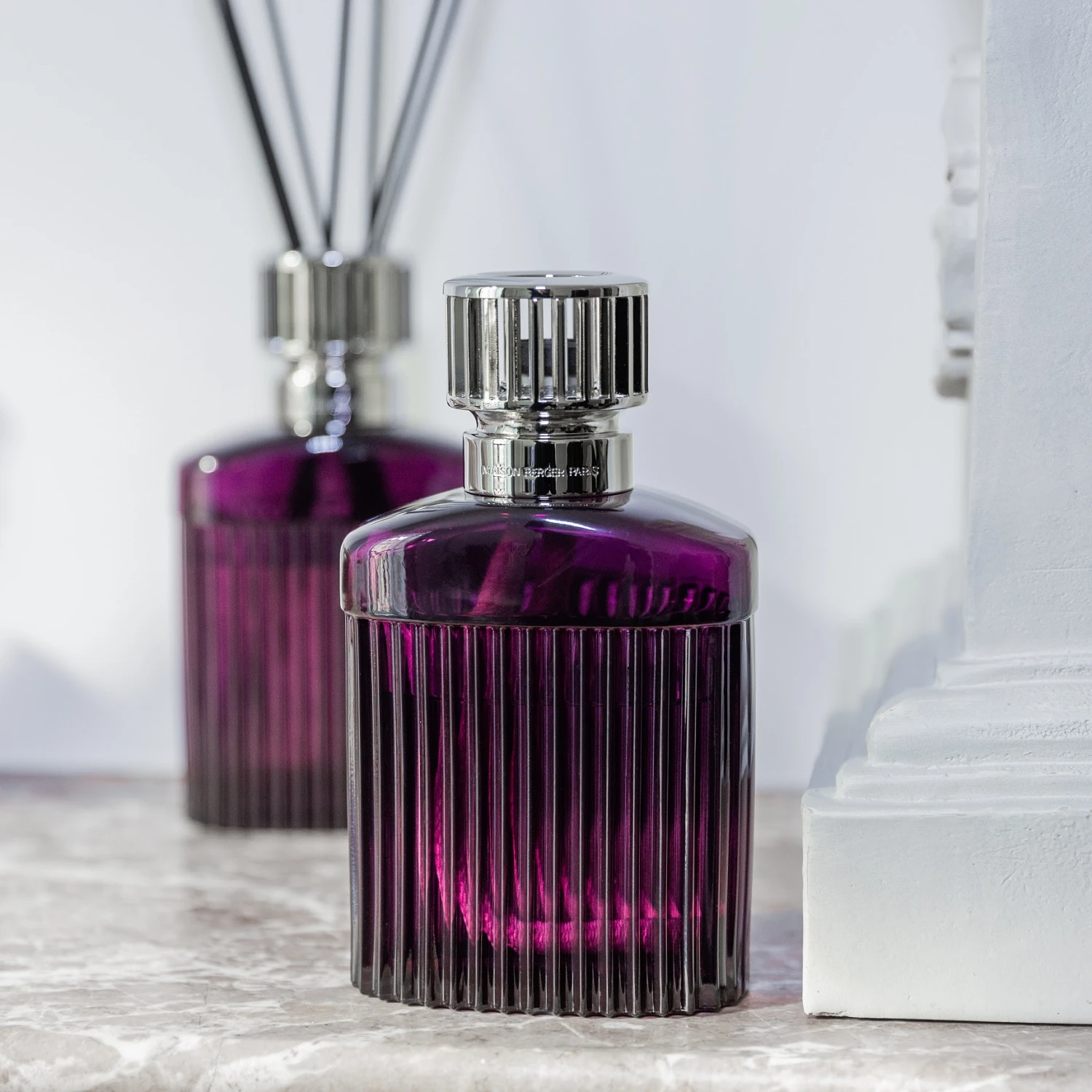 Maison Berger Geurstokjes Alpha Pruim 200 ml Maison Berger Geurstokjes Alpha Pruim 200 Ml -Praktische Winkel Voor Keukenbenodigdheden Alpha paars 2 2