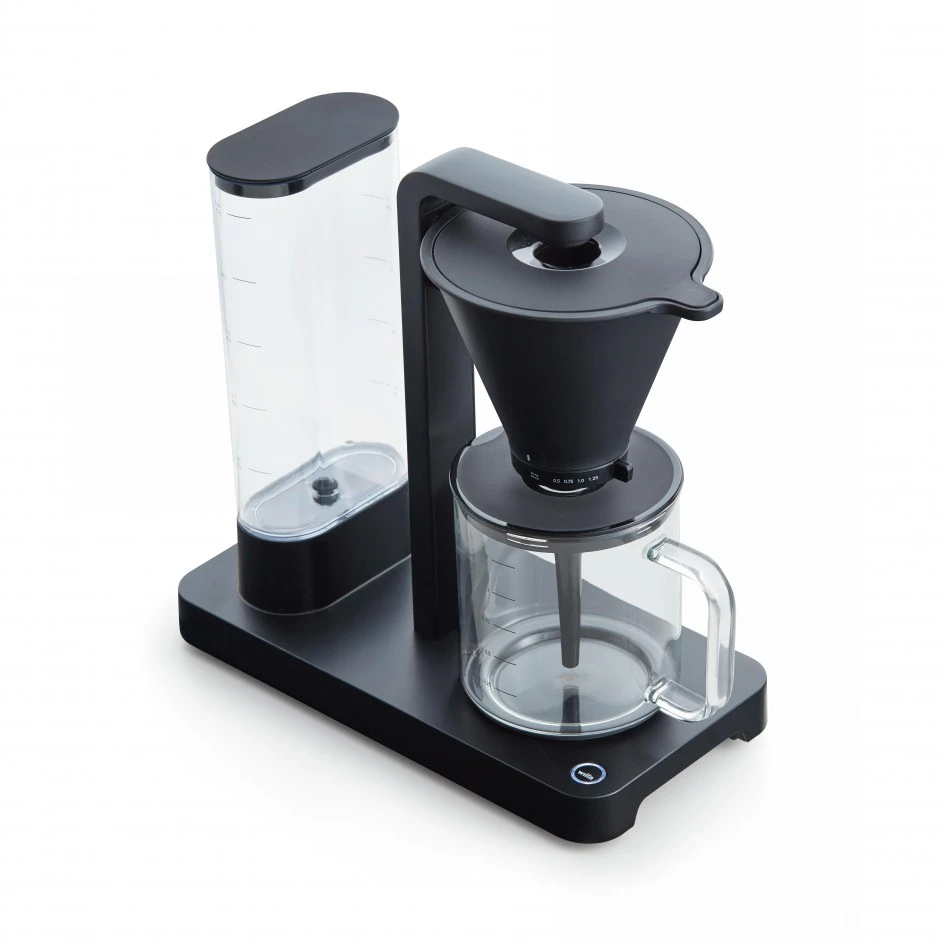 Wilfa Filter-koffiezetapparaat Performance Black - 1.25 liter - WI602263 Wilfa Filter-koffiezetapparaat Performance Black - 1.25 Liter - WI602263 -Praktische Winkel Voor Keukenbenodigdheden Coffee Brewer Performance WSPL 3B Angle 638eeca35e2c89.59294337