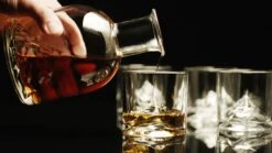 Liiton Whiskey Set Mount Everest - 5 Delige Set -Praktische Winkel Voor Keukenbenodigdheden Everest Whiskey Set Clear 2