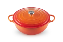 Le Creuset Braadpan Signature - Marmite - Oranjerood - ø 32 Cm / 7 Liter 5 Le Creuset Braadpan Signature - Marmite - Oranjerood - ø 32 Cm / 7 Liter -Praktische Winkel Voor Keukenbenodigdheden LC 20200117 HL PS FS 21114320900430 002