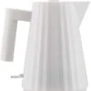 Alessi Waterkoker Plissé - Droogkookbeveiliging - Wit - Michele De Lucchi - 1 Liter - MDL06/1 W 1 Alessi Waterkoker Plissé - Droogkookbeveiliging - Wit - Michele De Lucchi - 1 Liter - MDL06/1 W -Praktische Winkel Voor Keukenbenodigdheden MDL06 W 1 A4 3500pxl