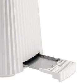 Alessi Broodrooster Plissé - 6 Standen - Wit - Michele De Lucchi - MDL08 W 6 Alessi Broodrooster Plissé - 6 Standen - Wit - Michele De Lucchi - MDL08 W -Praktische Winkel Voor Keukenbenodigdheden MDL08W 05 A4 3500pxl