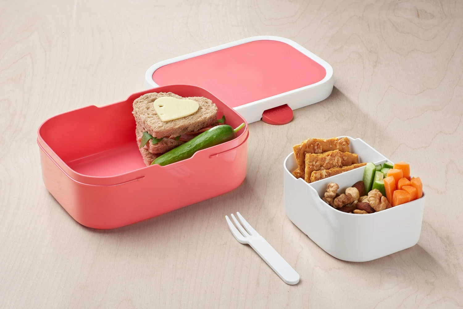 Mepal Lunchset (Schoolbeker & Lunchbox) Campus Roze Mepal Lunchset (Schoolbeker & Lunchbox) Campus Roze -Praktische Winkel Voor Keukenbenodigdheden Mepal Lunchset Roze Sfeerfoto 107420178200 2