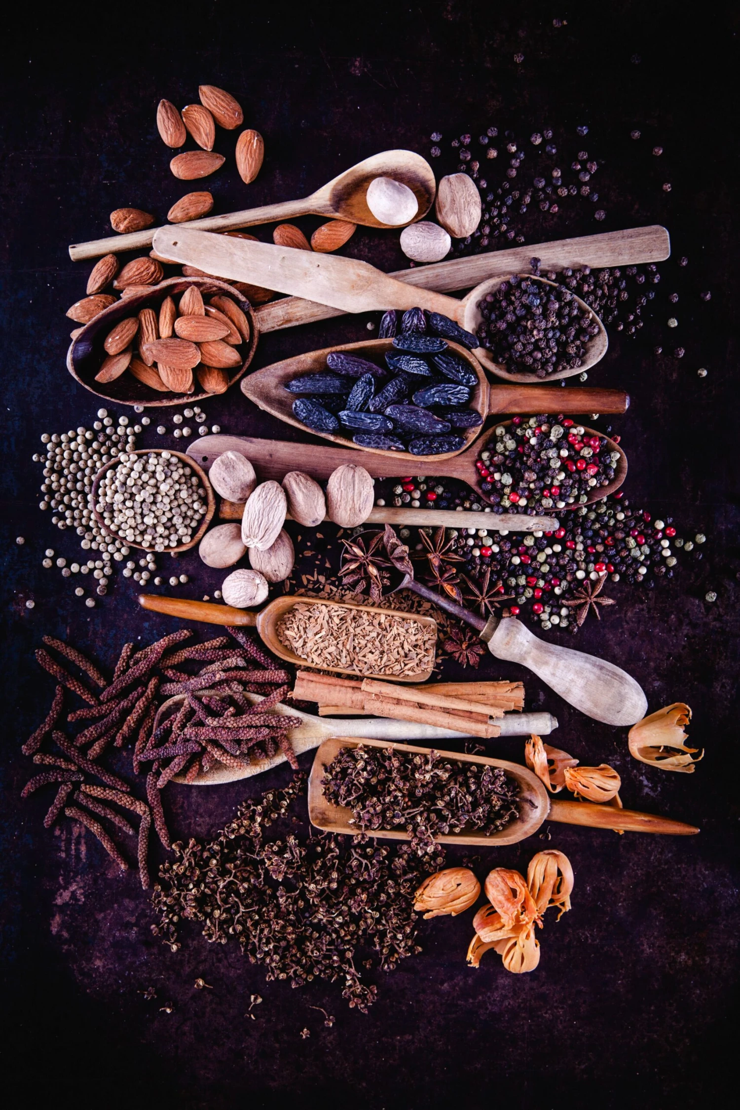 Microplane Kruidenmolen / Nootmuskaatmolen - Zwart Microplane Kruidenmolen / Nootmuskaatmolen - Zwart -Praktische Winkel Voor Keukenbenodigdheden Microplane Specialty Spice grater Spices 1 1 scaled