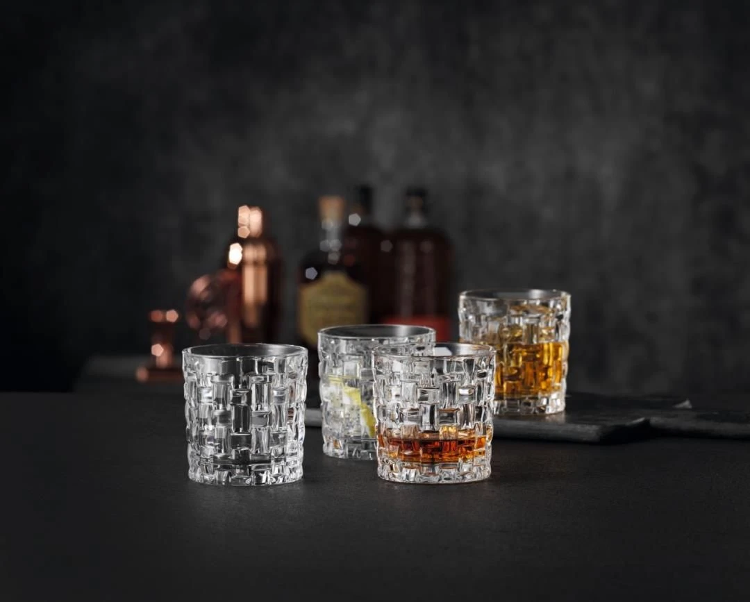 Nachtmann Whiskey Glazen Bossa Nova - 252 ml - 4 stuks Nachtmann Whiskey Glazen Bossa Nova - 252 Ml - 4 Stuks -Praktische Winkel Voor Keukenbenodigdheden Nachtmann Whiskey Glazen Bossa Nova 252 ml 4 Stuks 3