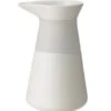 Stelton Melkkan Theo Sand 400 Ml 2 Stelton Melkkan Theo Sand 400 Ml -Praktische Winkel Voor Keukenbenodigdheden OL x 638 1 Theo milk jug sand