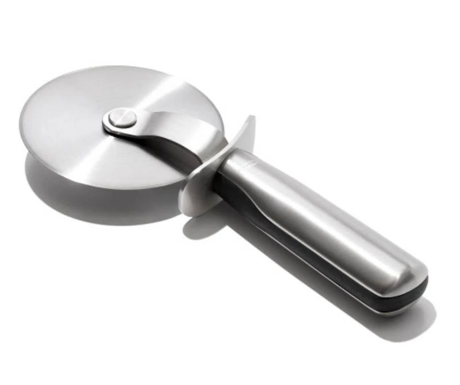 OXO Good Grips Pizzasnijder Steel OXO Good Grips Pizzasnijder Steel -Praktische Winkel Voor Keukenbenodigdheden Oxo Pizzasnijder Steel