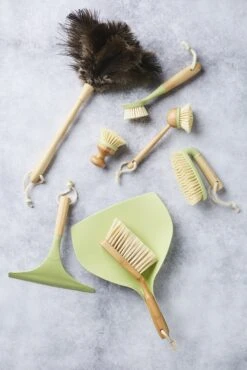 Point-Virgule Afwasborstel Bamboo 22.5 Cm -Praktische Winkel Voor Keukenbenodigdheden PV CLE 8201 SF 01 HR