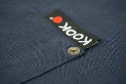 KOOK Keukenschort Recycled Donkerblauw 90 X 70 Cm 5 KOOK Keukenschort Recycled Donkerblauw 90 X 70 Cm -Praktische Winkel Voor Keukenbenodigdheden R21.094