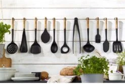 Staub Schuimspaan 31 Cm 6 Staub Schuimspaan 31 Cm -Praktische Winkel Voor Keukenbenodigdheden STAUB 424408307 4