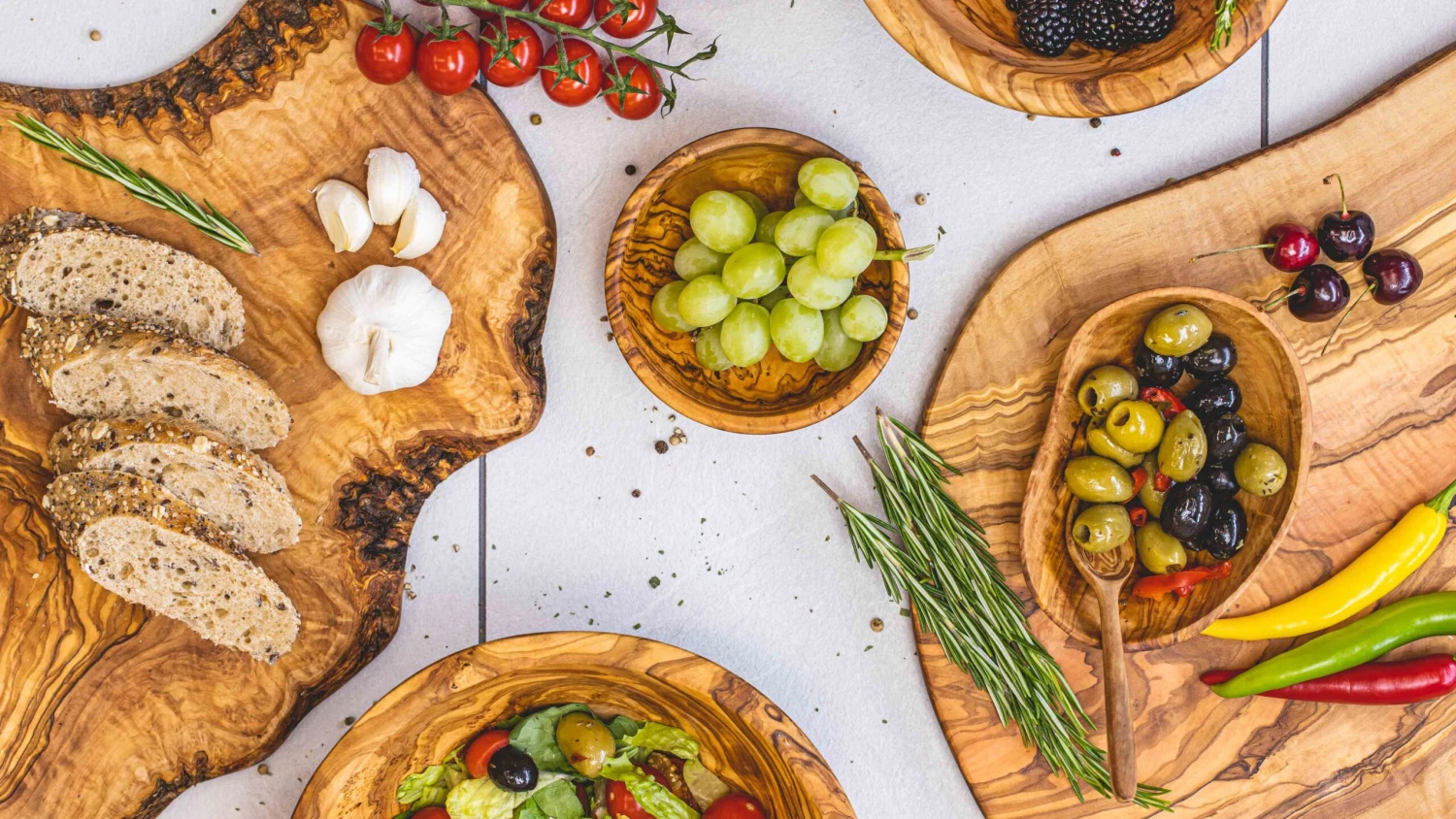 Jay Hill Serveerplank XL Tunea - Olijfhout - 55 - 64 cm Jay Hill Serveerplank XL Tunea - Olijfhout - 55 - 64 Cm -Praktische Winkel Voor Keukenbenodigdheden Tunea 16 scaled