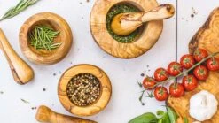 Jay Hill Vijzel Tunea - Olijfhout - ø 11 Cm -Praktische Winkel Voor Keukenbenodigdheden Tunea 24 1 1