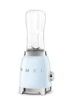 SMEG Smoothie Blender - Compact - Pastelblauw - 600 Ml - PBF01PBEU 6 SMEG Smoothie Blender - Compact - Pastelblauw - 600 Ml - PBF01PBEU -Praktische Winkel Voor Keukenbenodigdheden WEB PBF01PBEU 5.jpg