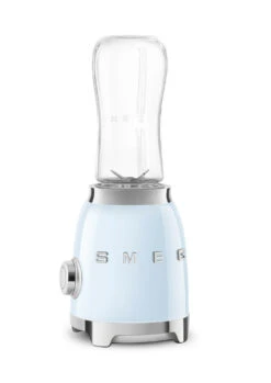 SMEG Smoothie Blender - Compact - Pastelblauw - 600 Ml - PBF01PBEU 8 SMEG Smoothie Blender - Compact - Pastelblauw - 600 Ml - PBF01PBEU -Praktische Winkel Voor Keukenbenodigdheden WEB PBF01PBEU 6.jpg