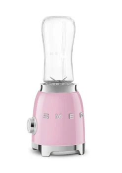 SMEG Smoothie Blender - Compact - Roze - 600 Ml - PBF01PKEU 6 SMEG Smoothie Blender - Compact - Roze - 600 Ml - PBF01PKEU -Praktische Winkel Voor Keukenbenodigdheden WEB PBF01PKEU 6.jpg
