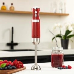 Westinghouse Staafmixer Retro Collections - 600 W - Cranberry Red - WKHBS270RD 4 Westinghouse Staafmixer Retro Collections - 600 W - Cranberry Red - WKHBS270RD -Praktische Winkel Voor Keukenbenodigdheden WKHBS270RD Retro Hand Blender 7