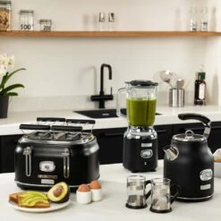Westinghouse Waterkoker Retro Collections - 2200 W - Liquorice Black - 1.7 Liter - WKWKH148BK 8 Westinghouse Waterkoker Retro Collections - 2200 W - Liquorice Black - 1.7 Liter - WKWKH148BK -Praktische Winkel Voor Keukenbenodigdheden WKWK148BK Retro Kettle 5