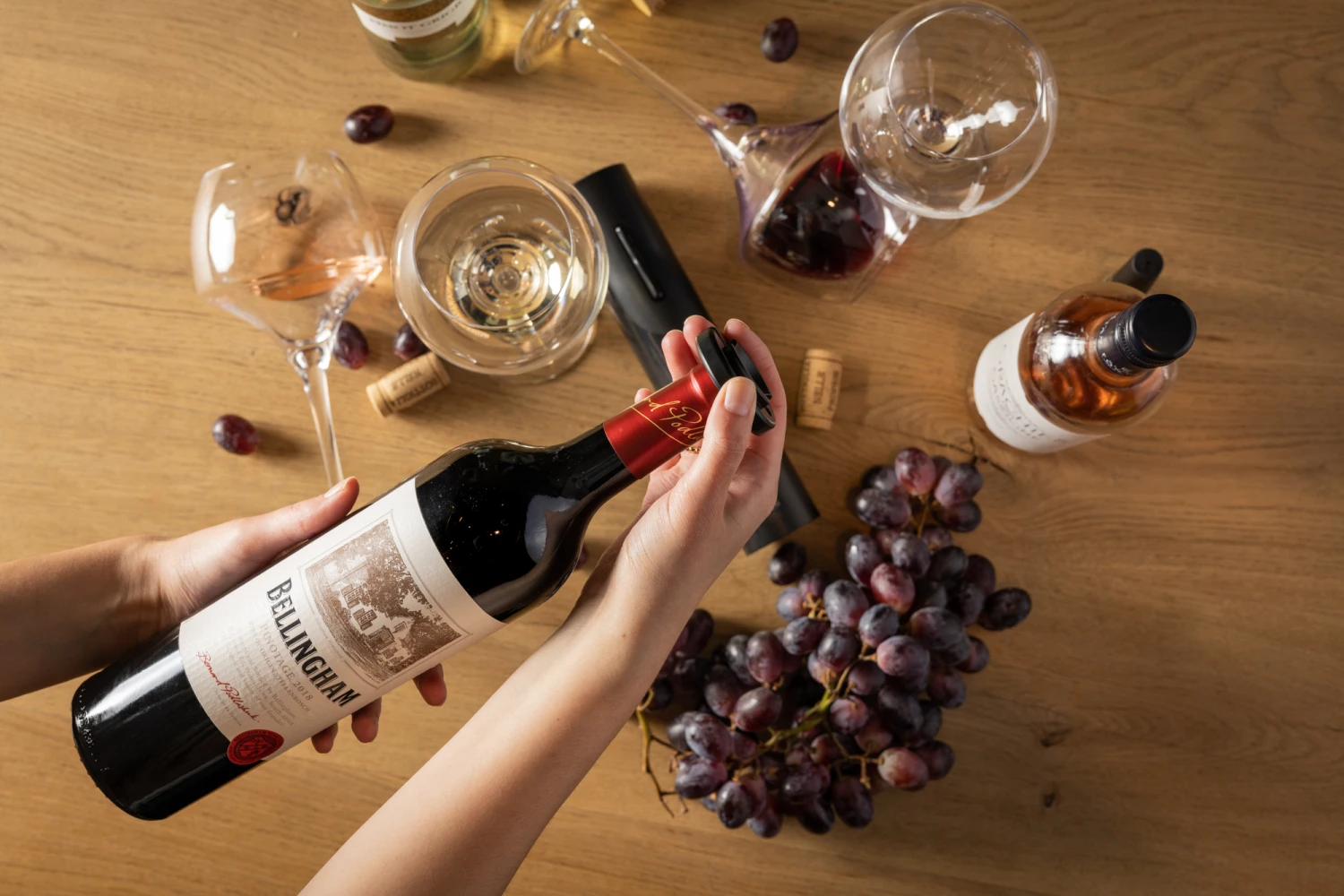 Sareva Wijnopener Set (met wijnstopper. foliesnijder & schenktuit) Sareva Wijnopener Set (met Wijnstopper. Foliesnijder & Schenktuit) -Praktische Winkel Voor Keukenbenodigdheden Wijnopener 08