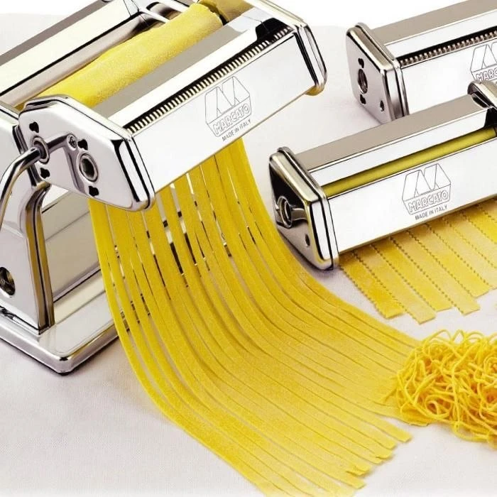 Marcato Atlas Pastamachine Multipast - met 5 Opzetstukken Marcato Atlas Pastamachine Multipast - Met 5 Opzetstukken -Praktische Winkel Voor Keukenbenodigdheden a0531d1c03fd1480b0cb45b9084a8131