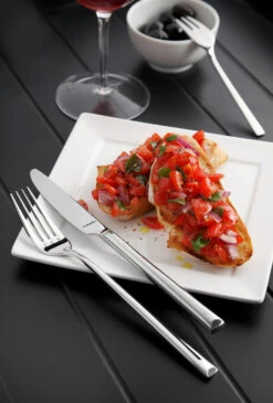 Amefa Dessert- & Ontbijtvork Metropole - 2 Stuks 4 Amefa Dessert- & Ontbijtvork Metropole - 2 Stuks -Praktische Winkel Voor Keukenbenodigdheden amefa metropole sfeer 4