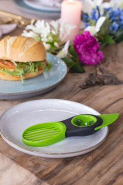 Sareva Avocadosnijder 3-in-1 -Praktische Winkel Voor Keukenbenodigdheden avocado snijder 2