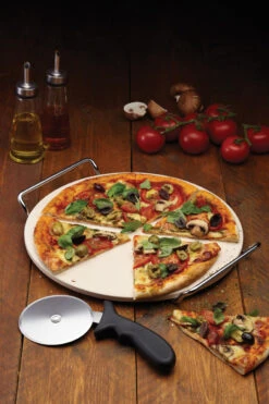 KitchenCraft Pizzasteen En Pizzames - 32 Cm 4 KitchenCraft Pizzasteen En Pizzames - 32 Cm -Praktische Winkel Voor Keukenbenodigdheden bhlofbyjsbxrepjvbmsk 77000