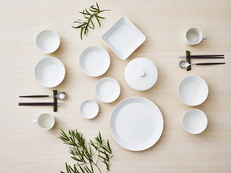 Iittala Kleine Kom Teema Wit 12 x 12 cm Iittala Kleine Kom Teema Wit 12 X 12 Cm -Praktische Winkel Voor Keukenbenodigdheden iittala tabletop platings asia 01 jpg.a89e7c 1