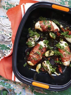 Le Creuset Braadslede Patiliss - 33 X 29 Cm -Praktische Winkel Voor Keukenbenodigdheden le creuset ovenschotel 33cm sfeer3