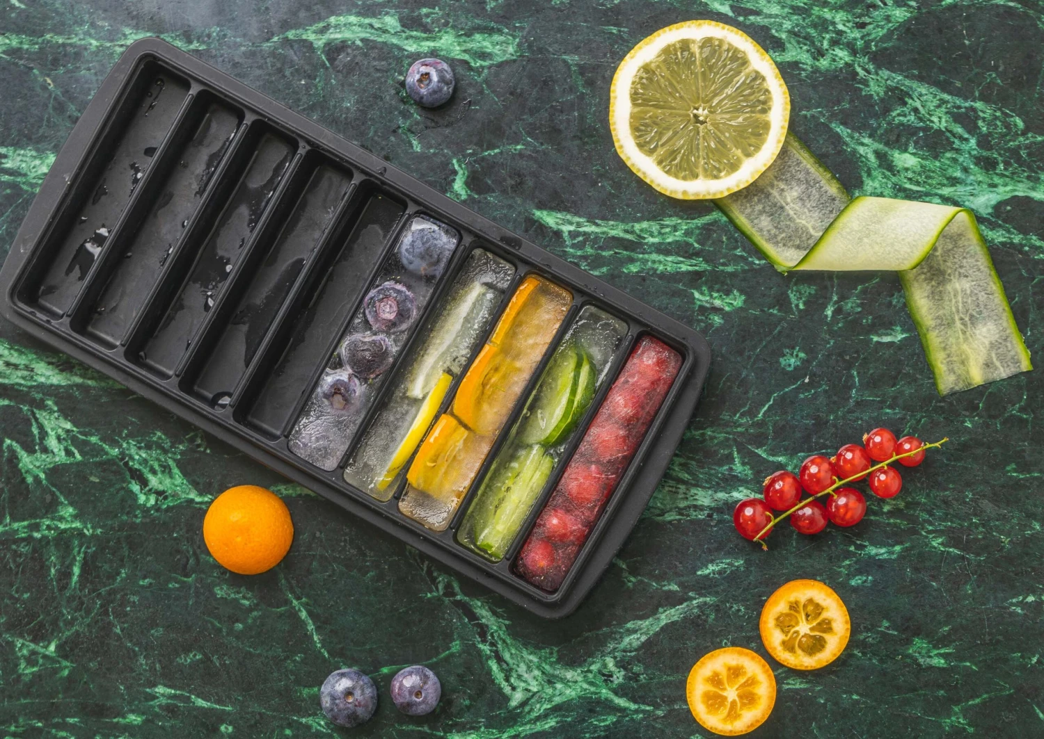 Sareva IJsblokjesvorm - 10 ijsstaafjes - Siliconen - Easy Release - Herbruikbaar Sareva IJsblokjesvorm - 10 Ijsstaafjes - Siliconen - Easy Release - Herbruikbaar -Praktische Winkel Voor Keukenbenodigdheden product 9 7 scaled