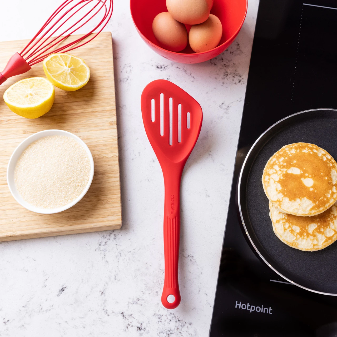 Colourworks Spatel Rood - 28 cm Colourworks Spatel Rood - 28 Cm -Praktische Winkel Voor Keukenbenodigdheden rkyfvpvkmfhffk6frenm 81113