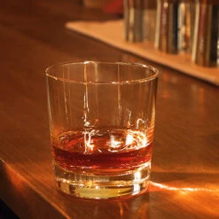 Schott Zwiesel Basic Bar Selection Whiskey Glas - 356 Ml - 6 Stuks -Praktische Winkel Voor Keukenbenodigdheden schott zwiesel basic bar selection whisky no 60 1