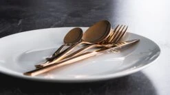 Sareva Bestekset - 16-delig / 4 Personen - Koper 3 Sareva Bestekset - 16-delig / 4 Personen - Koper -Praktische Winkel Voor Keukenbenodigdheden sfeer brons 6 2