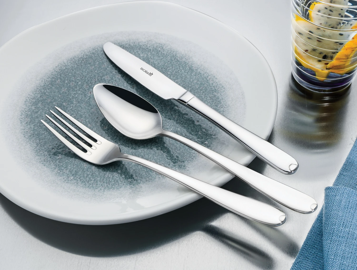 Sola Bestekset Fleurie - 24 delig / 6 personen Sola Bestekset Fleurie - 24 Delig / 6 Personen -Praktische Winkel Voor Keukenbenodigdheden sola fleurie 1